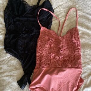 SHEIN Black & Dusty Rose Lace Trim Tank Bodysuits